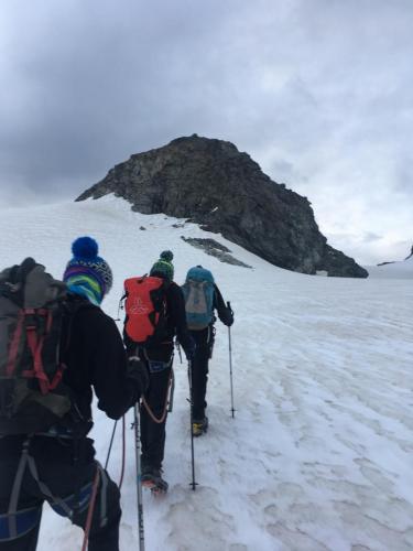 6H30 : Montée glacier